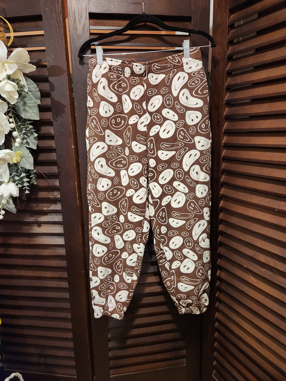 PacSun Brown and Cream Smiley Face Print Joggers